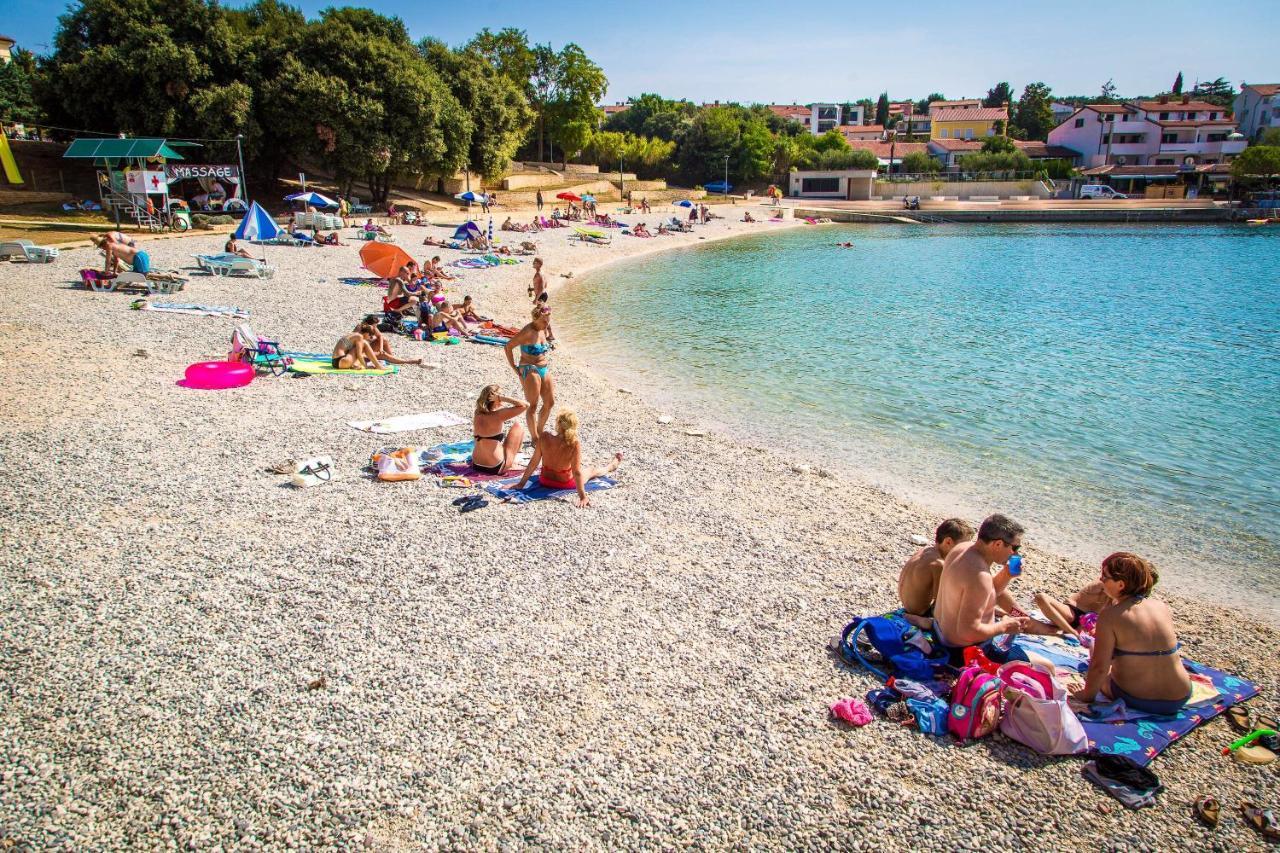 Holiday Apartment 50M From The Beach Pjescana Uvala Εξωτερικό φωτογραφία